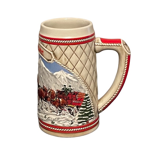 Dining Vintage Limited Edition 1985 Budweiser Holiday Christmas Beer